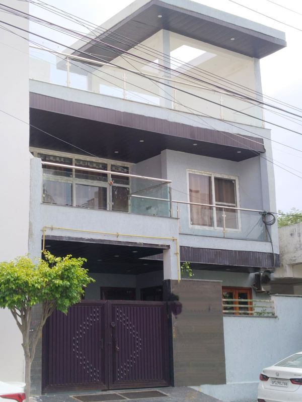 5 BHK + Prayer Room,Servant Room,Study Room 2152 Sq.Ft. Villa in Vishesh Khand