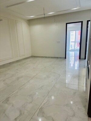 Room in 3 BHK Apartment at Ambala Highway – for Sale