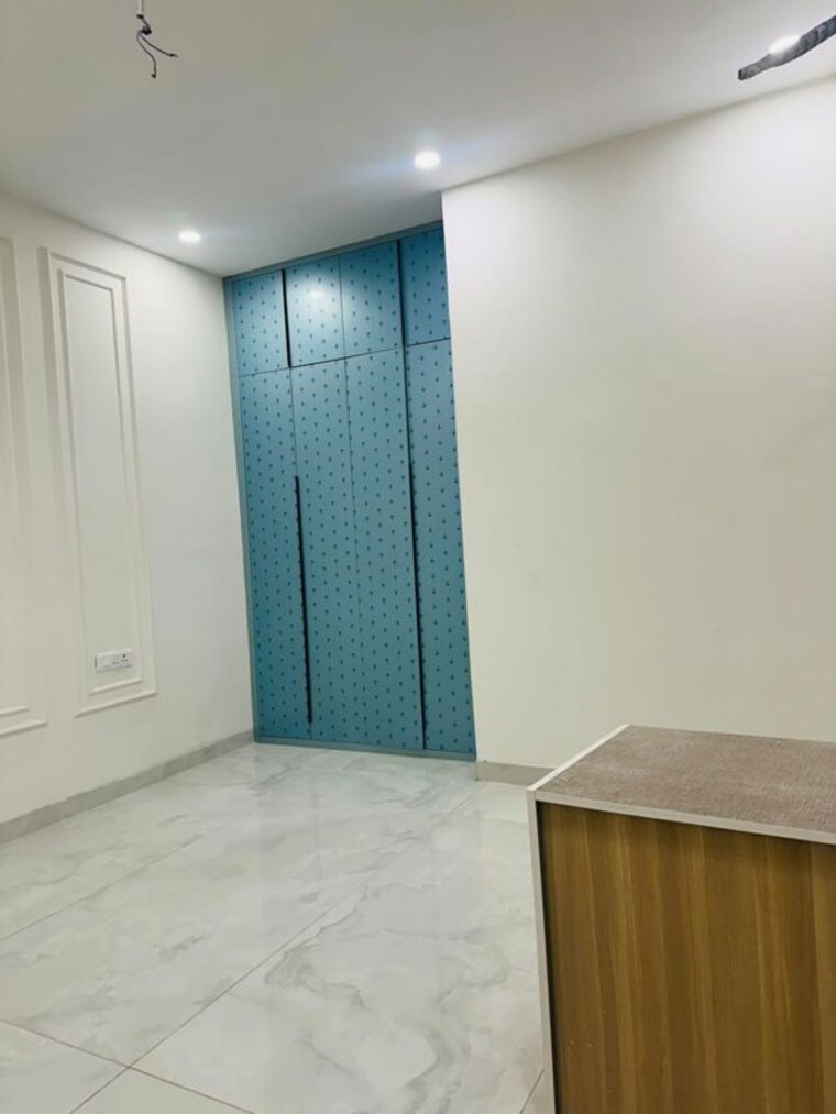 Room, ambala highway 3 Bedroom 2100 Sq.Ft. Apartment In Ambala Highway Zirakpur 10582328