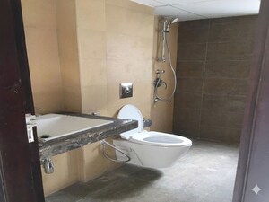 Bathroom in 3 BHK Apartment at Cunningham Road – for Sale