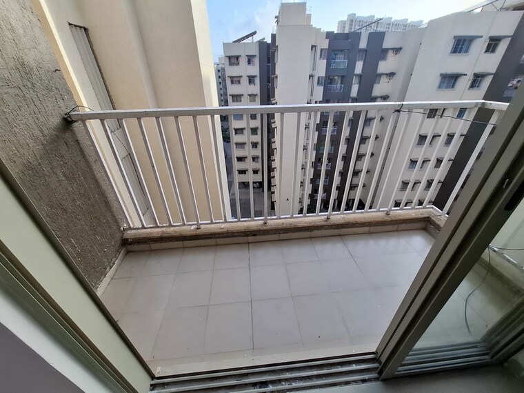 Balcony, lodha-casa-rio 1.5 Bedroom 600 Sq.Ft. Apartment In Dombivli East Thane 10582350