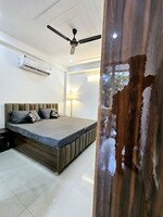 1 Rk  + Study Room 920 Sq.Ft. Independent House in Sector 21
