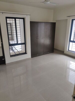 Room in 2 BHK Apartment at Aundh IT Park, Bopodi – for Rent