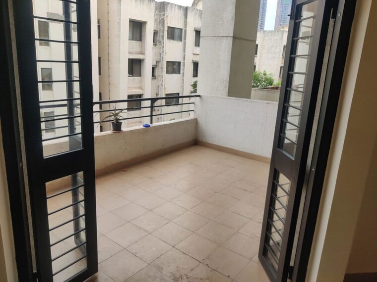 Balcony, aundh-it-park 2 Bedroom 950 Sq.Ft. Apartment In Bopodi Pune 10582366