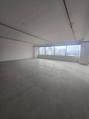 Room in  Office Space at Bhoomi 9 Business Bay, Malad West – for Sale