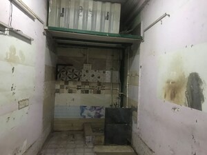 Bathroom in 1 BHK Apartment at Shakti Nagar – for Rent