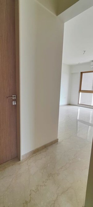 Room in 1 BHK Apartment at Rustomjee Cleon, Bandra East – for Rent