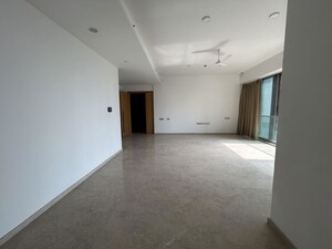 4 BHK Apartment For Rent in Rustomjee Crown, Prabhadevi