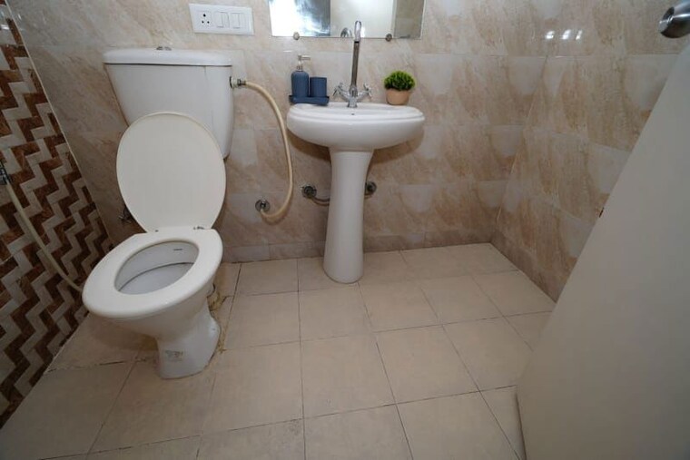Bathroom, sam-palm-olympia 2 Bedroom 1164 Sq.Ft. Apartment In Sector 16c Greater Noida Greater Noida 10582383