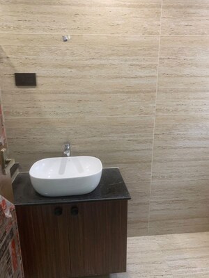 Bathroom in 2 BHK Builder Floor at Elegant Exotica, Benson Town – for Rent