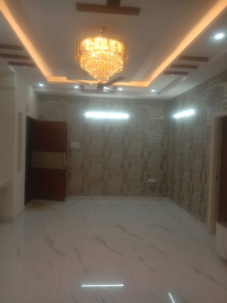 Room, benson town 3 Bedroom 1300 Sq.Ft. Builder Floor In Benson Town Bangalore 10277492