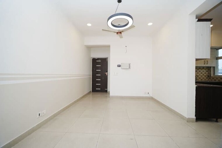 Bathroom, gaur-city-4th-avenue 2.5 Bedroom 1175 Sq.Ft. Apartment In Sector 4 Greater Noida Greater Noida 10582457
