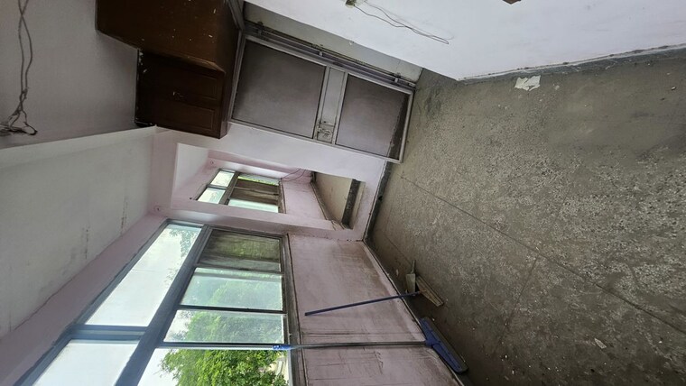 Kitchen, dilshad garden 3 Bedroom 900 Sq.Ft. Apartment In Dilshad Garden Delhi 10582463