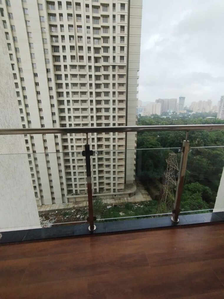 Exterior View, damji-shamji-mahavir-spring-tulip-phase-1 2 Bedroom 951 Sq.Ft. Apartment In Pokhran Road No Two Thane 10582494