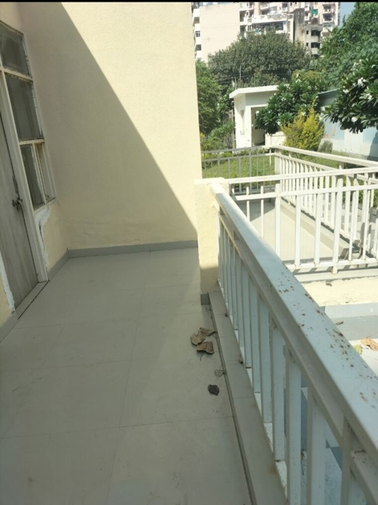 Balcony, amolik-sankalp 3 Bedroom 680 Sq.Ft. Apartment In Sector 85 Faridabad 10520480