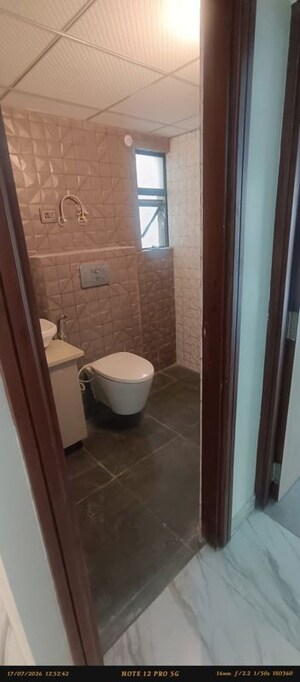 Bathroom in 3 BHK Apartment at Panchsheel Greens II, Sector 16 Greater Noida – for Sale