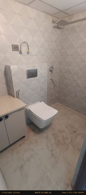 Bathroom in 3 BHK Apartment at Panchsheel Greens II, Sector 16 Greater Noida – for Sale