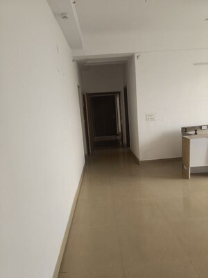 Room in 3 BHK Apartment at AVS Orchard, Sector 77 – for Rent
