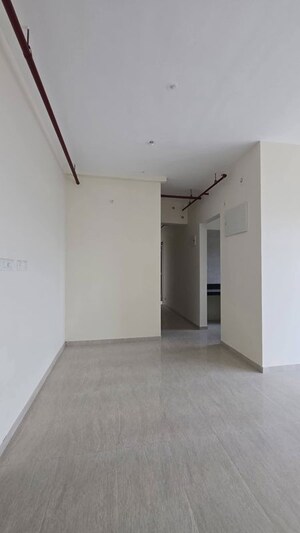Room in 2 BHK Apartment at Sheth Auris Serenity Tower 3, Malad West – for Rent