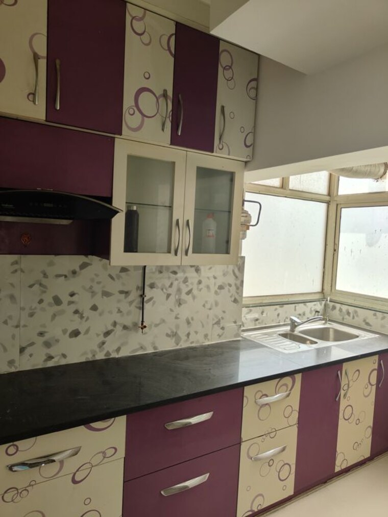 Kitchen, civitech-sampriti 2.5 Bedroom 1385 Sq.Ft. Apartment In Sector 77 Noida 10582555