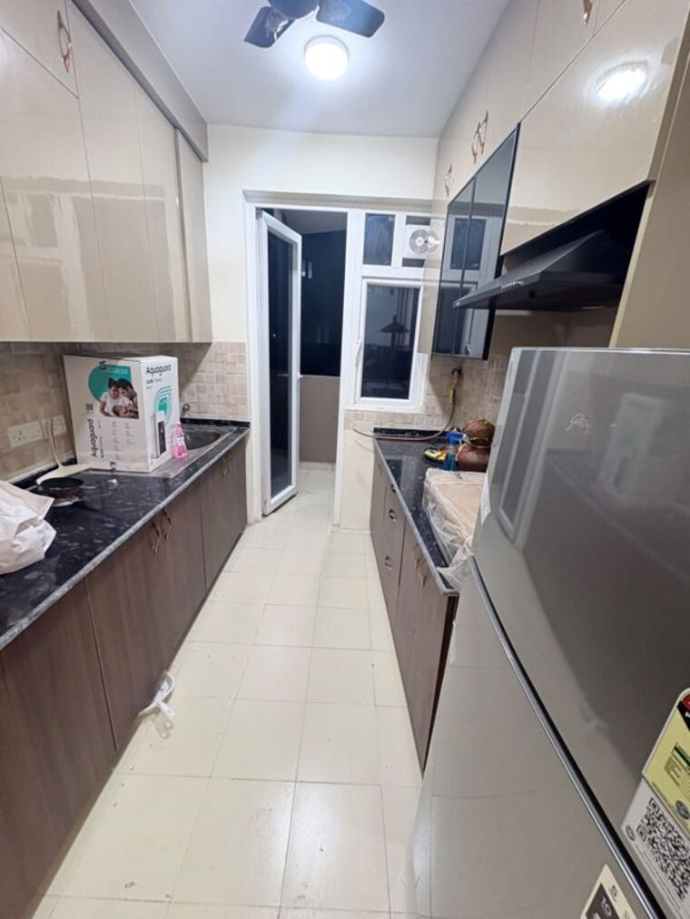Kitchen, noida central 3 Bedroom 1375 Sq.Ft. Apartment In Noida Central Noida 10582559