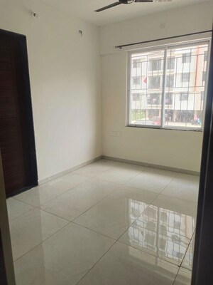 Room in 2 BHK Apartment at Aksha Vrundavan, Chikhali – for Rent