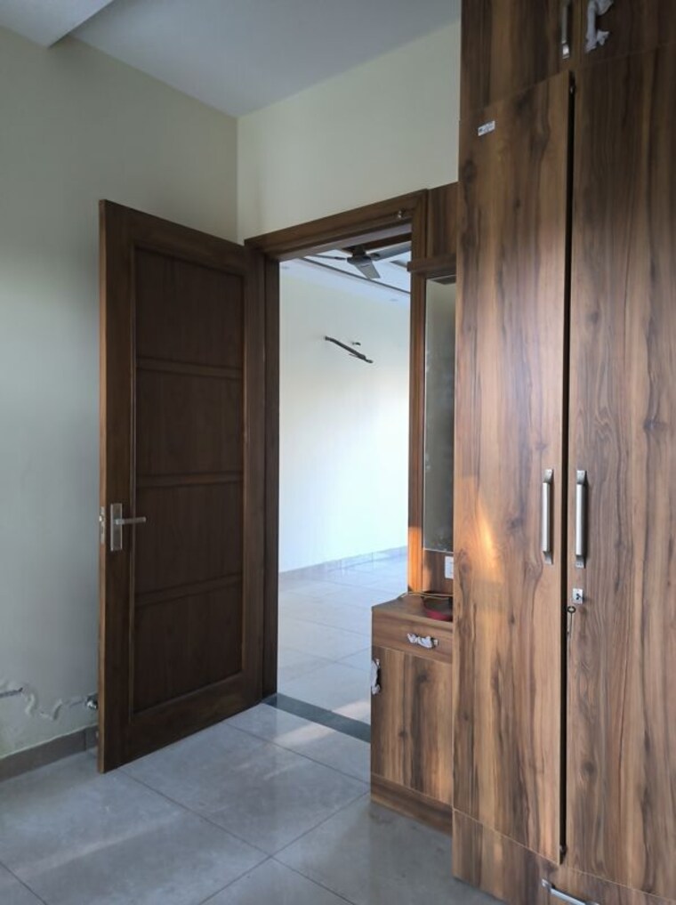 Room, aerocity 3 Bedroom 250 Sq.Yd. Villa In Aerocity Mohali 10582572