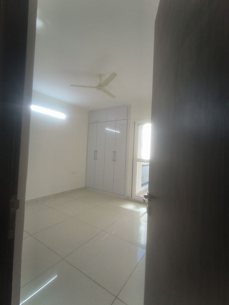 Room, aerocity 3 Bedroom 250 Sq.Yd. Villa In Aerocity Mohali 10582572