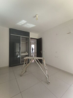 Room in 3 BHK Villa at Aerocity – for Rent