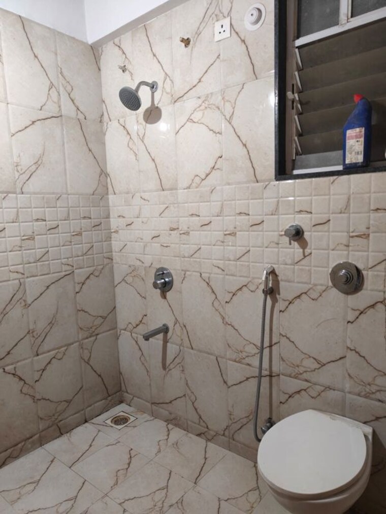 Bathroom, mantra-alkasa 2 Bedroom 1150 Sq.Ft. Apartment In Mohammadwadi Pune 10568942