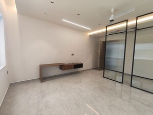 Room in 4 BHK Apartment at Sri Fortune Sonthalia Sky Villas, Kokapet – for Rent