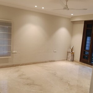 3 BHK Builder Floor For Rent in Sector 8