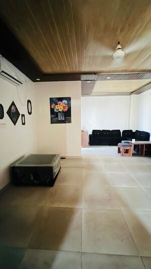 Furnished Amenities in 2 BHK Apartment at Nirmal Bag – for Rent