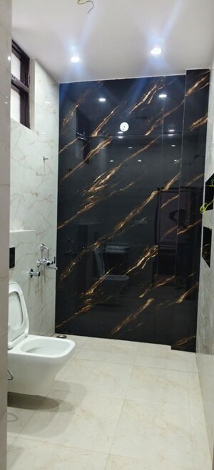 Attached Bathroom in  Pg at Sector 37 – for Rent
