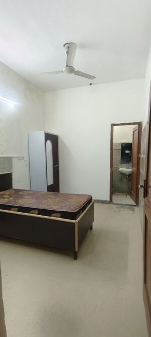 Bedroom in  Pg at Sector 37 – for Rent