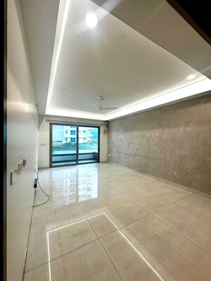 Room in 4 BHK Apartment at Jayabheri The Peaks, Narsingi – for Rent