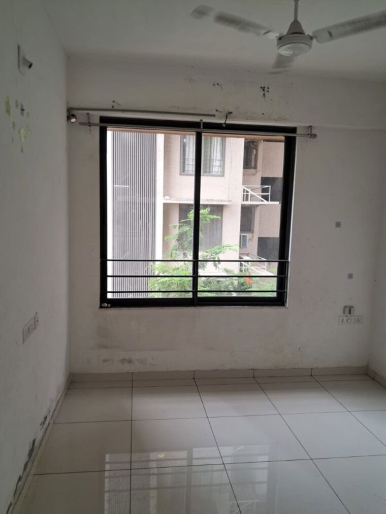 Room, ganesh-malabar-retreat 2.5 Bedroom 845 Sq.Ft. Apartment In Near Nirma University On Sg Highway Ahmedabad 10582622