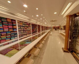  Showroom For Rent in Saravanampatti
