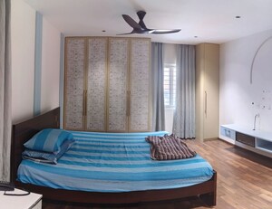 Bedroom in 3 BHK Apartment at Rajapushpa Eterna, Nanakramguda – for Rent