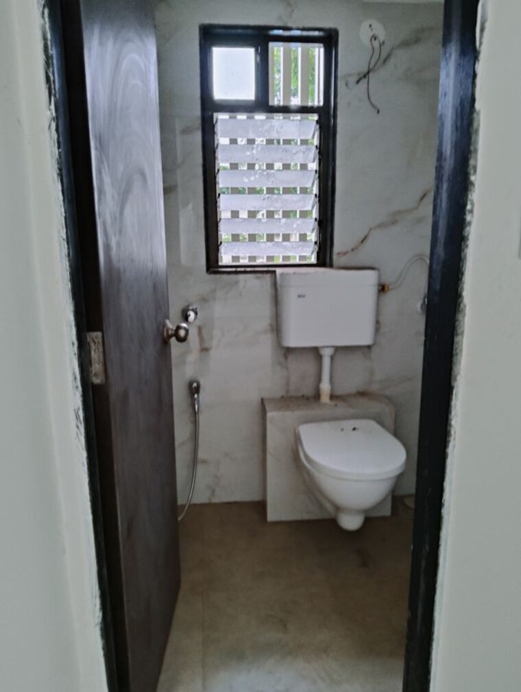 Bathroom, dgs-sheetal-regalia Commercial Office Space 1000 Sq.Ft. In Borivali East Mumbai 10582647