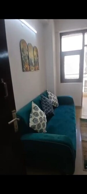 3 BHK Apartment For Sale in High End Paradise II, Raj Nagar Extension