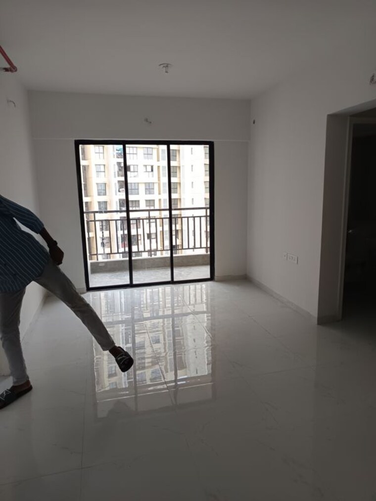 Room, runwal-gardens 1.5 Bedroom 535 Sq.Ft. Apartment In Dombivli East Thane 10582684