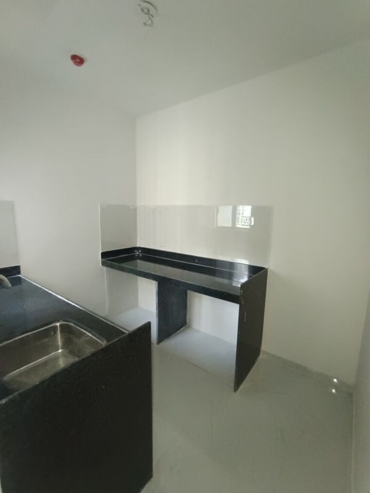 Kitchen, runwal-gardens 1.5 Bedroom 535 Sq.Ft. Apartment In Dombivli East Thane 10582684