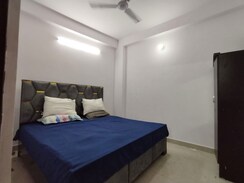2 BHK Builder Floor For Rent in Chattarpur