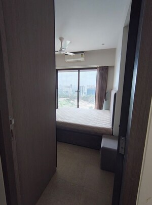 Master Bedroom in 2 BHK Apartment at Kanakia Silicon Valley, Powai – for Rent