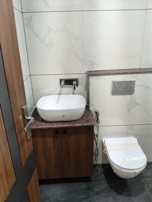 Bathroom in 3 BHK Apartment at Maxxus Elanza, International Airport Road – for Rent