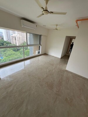 Room in 2 BHK Apartment at Concrete Sai Swayam, Chembur – for Rent