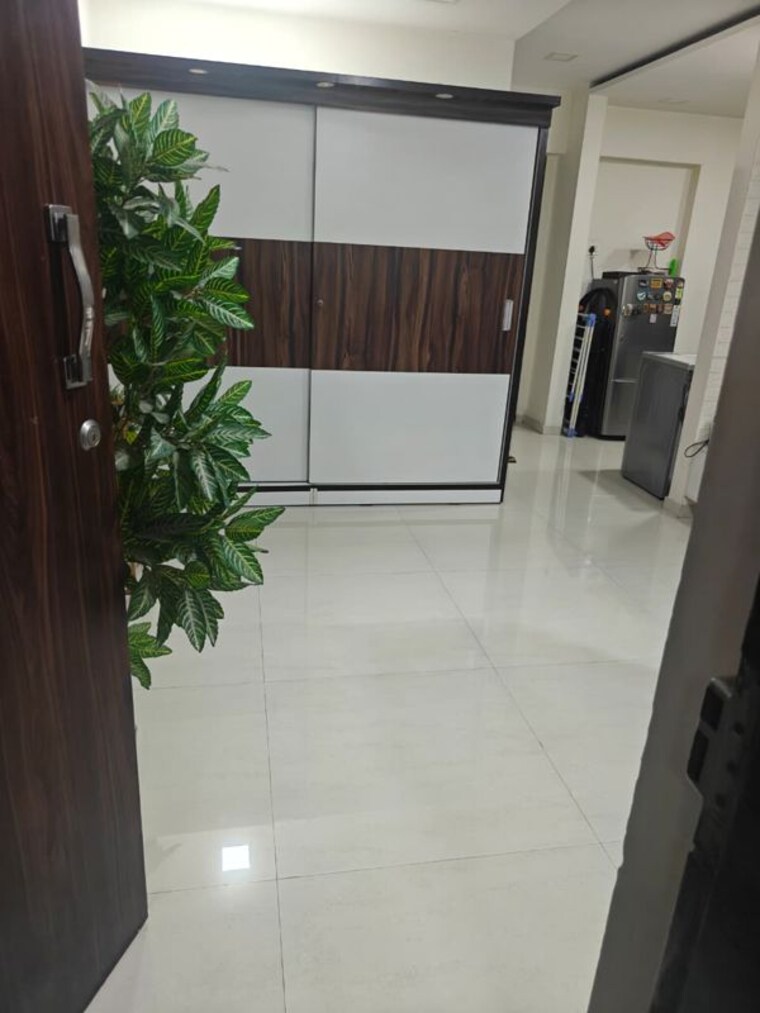 Living Room, western express highway 1 Bedroom 450 Sq.Ft. Apartment In Western Express Highway Mumbai 10582714