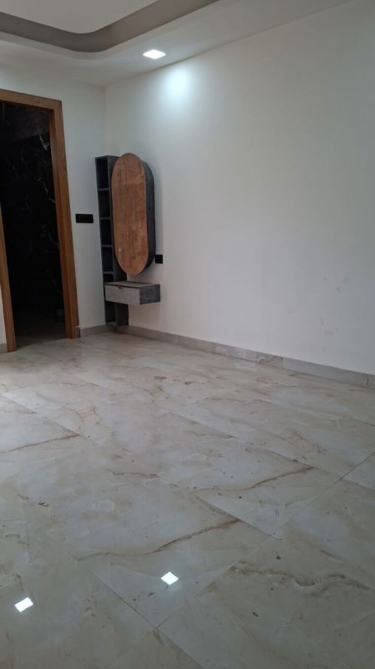 Room, bisrakh jalalpur 2 Bedroom 1010 Sq.Ft. Builder Floor In Bisrakh Jalalpur Greater Noida 10582726