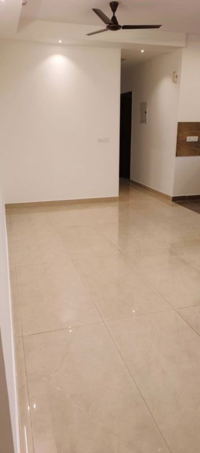 Room, elite-golf-green 3 Bedroom 1850 Sq.Ft. Apartment In Sector 79 Noida 10582729